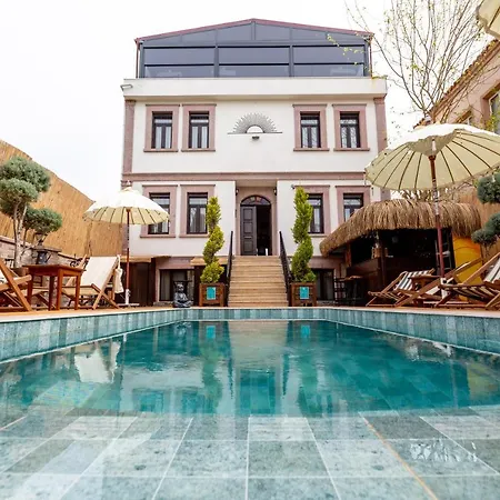 Hotel Parna Cunda