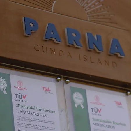 Parna Hotel Cunda